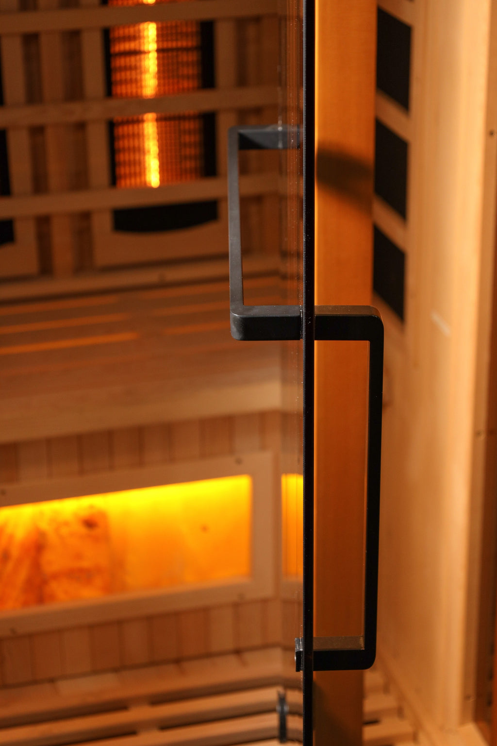 Golden Designs 1–2 Person Full Spectrum Infrared Sauna with Himalayan Salt Bar